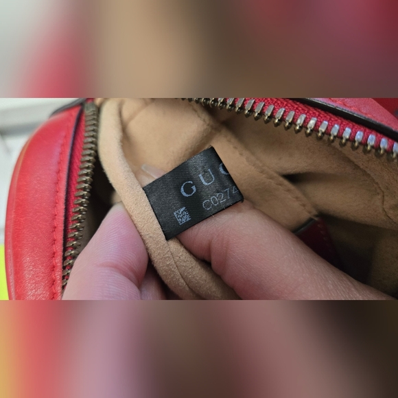 Gorgeous Gucci Marmont Matelasse Belt Bag with Gold GG Logo 70•30 - Picture 9 of 10